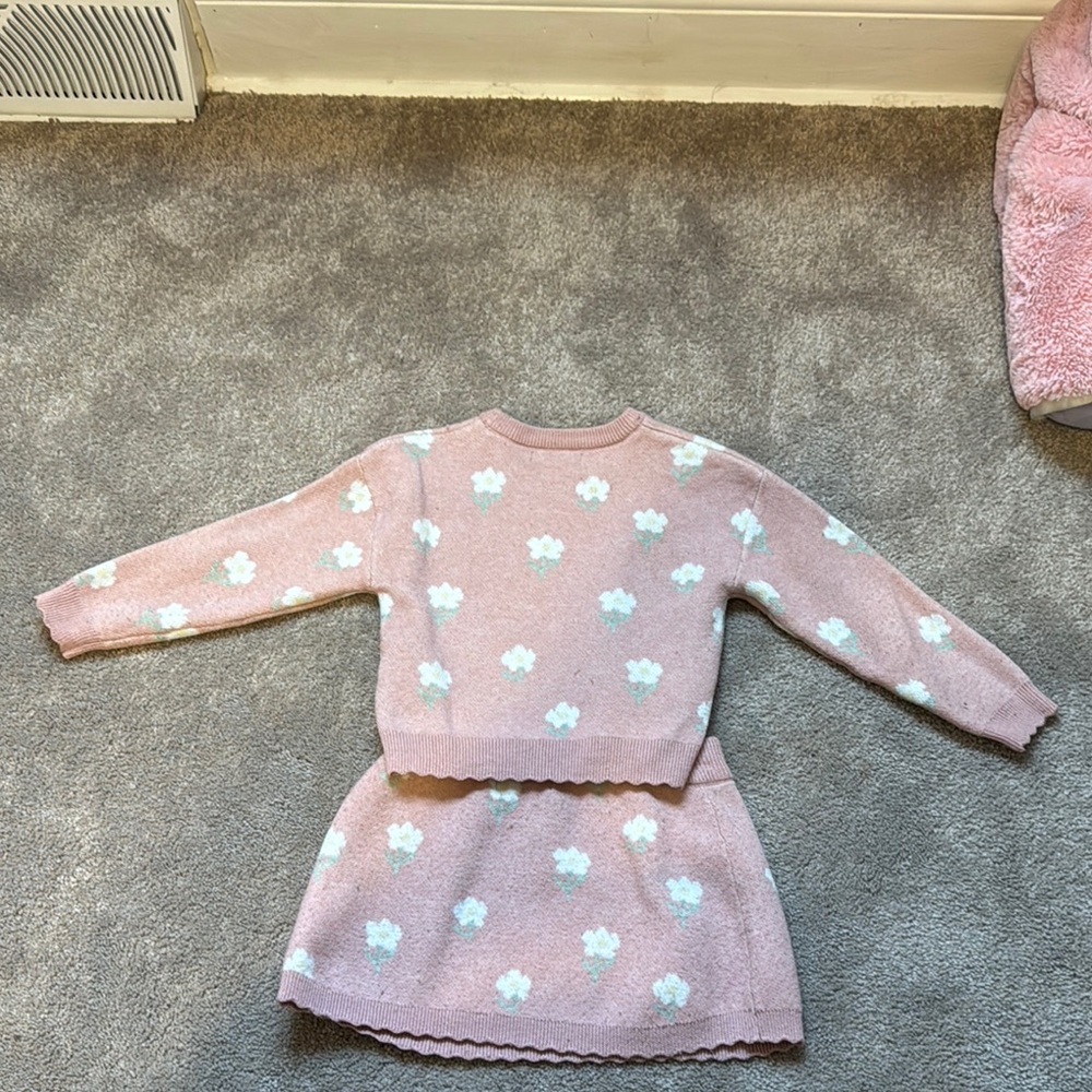 Floral Knit Sweater and Skirt Set - Pink